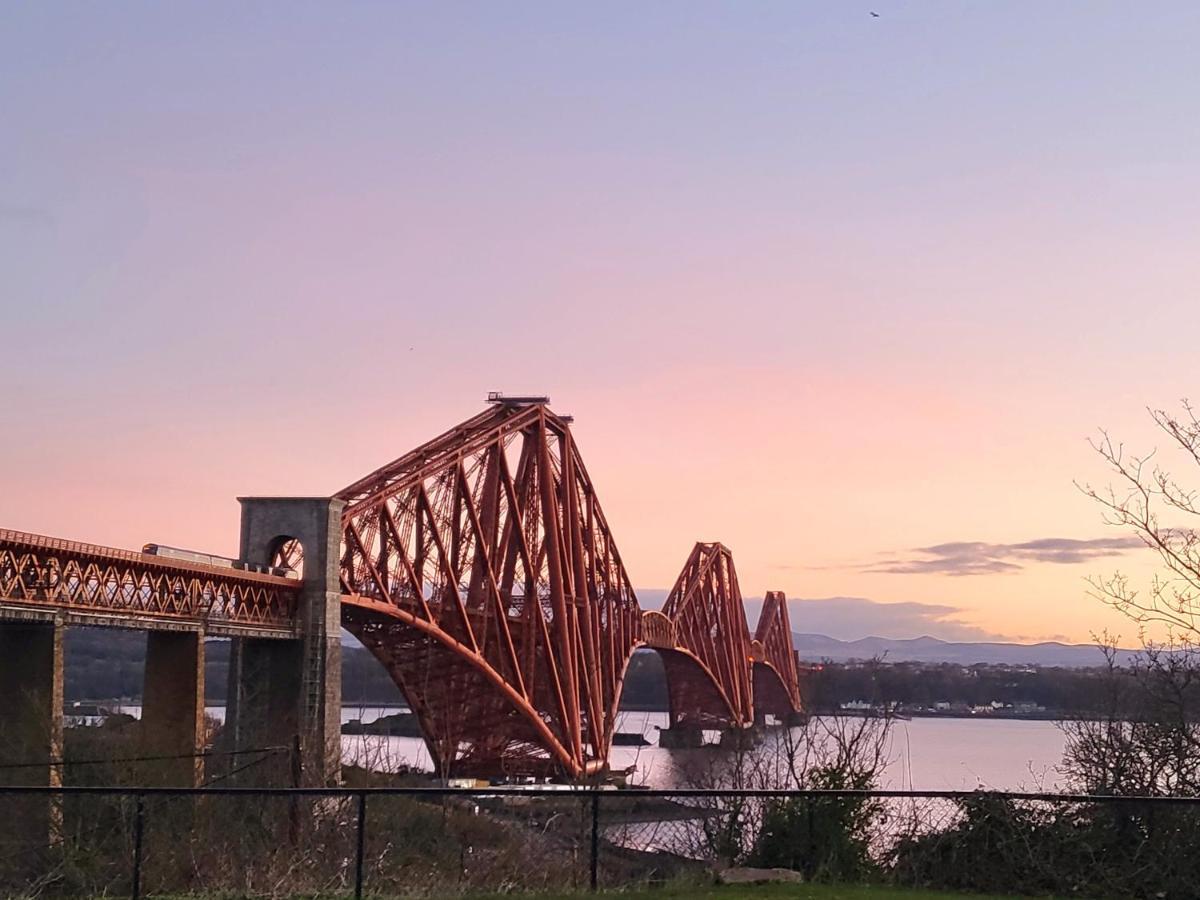 Three Bridges Waterfront Villa North Queensferry Exterior photo